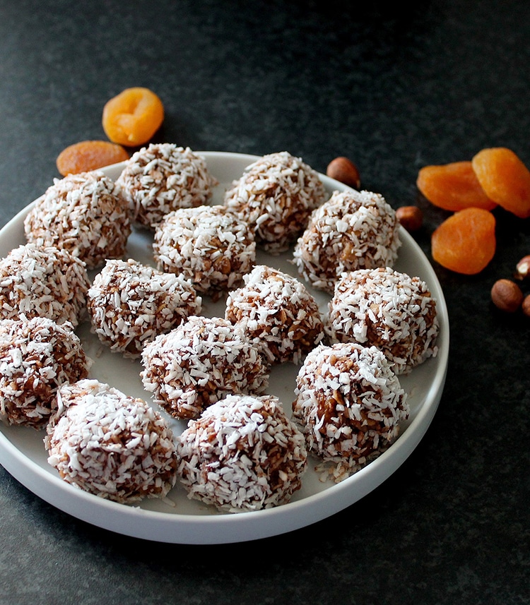 havermoutballetjes met abrikozen