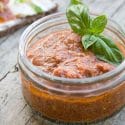 rode pesto recept