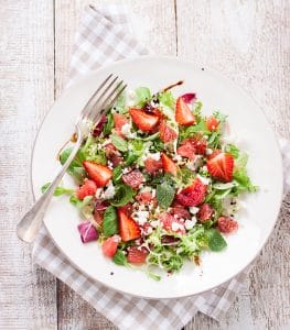 zomerse aardbei salade